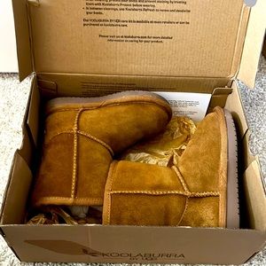 Toddler Koolaburra by UGG size 8